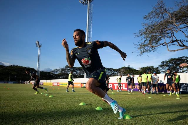 Ministério Público da Espanha recorre de absolvição a Daniel Alves