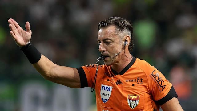 Brasil vai ter três árbitros na Copa do Mundo de 2026