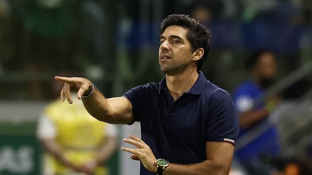 Abel Ferreira defende Estêvão e dispara: "Merecíamos ganhar o jogo"
