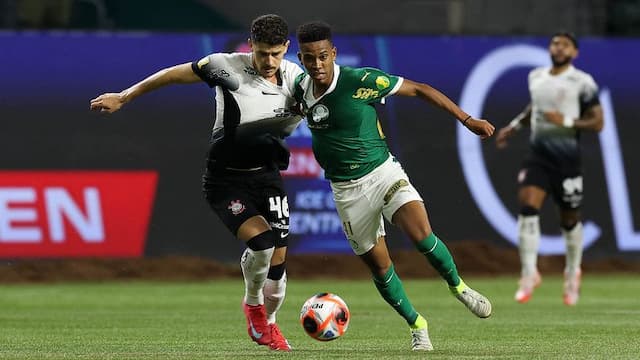 Palmeiras x Corinthians: prováveis escalações, onde assistir ao vivo e desfalques