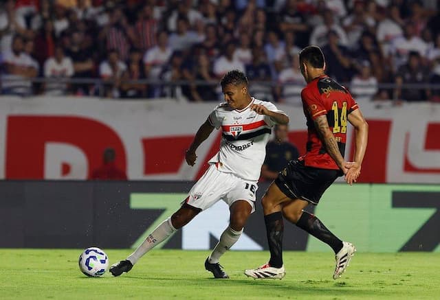 São Paulo empata com o Sport em jogo marcado por pênalti desperdiçado e susto com jogador do Leão