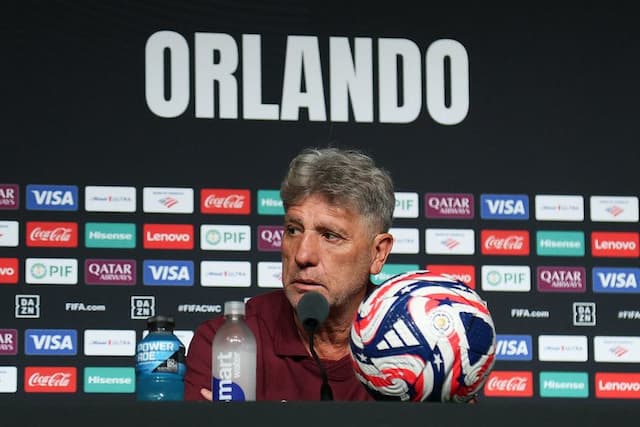 Renato Gaúcho defende técnicos brasileiros e provoca: “Queria ver um gringo no meu lugar”