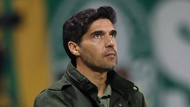 Após tropeços recentes no Dérbi, Abel tenta retomar 'controle' do clássico