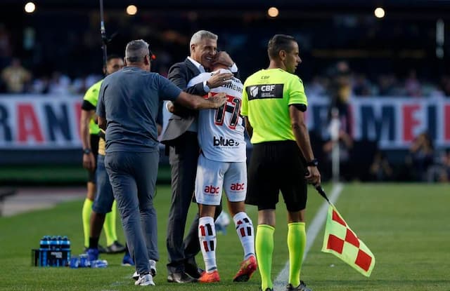 Crespo aliviado no São Paulo: "Começamos a pontuar. Ficará mais tranquilo"