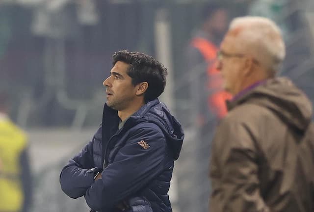 Abel Ferreira fala sobre aplausos no fim: "Não foi ironia"