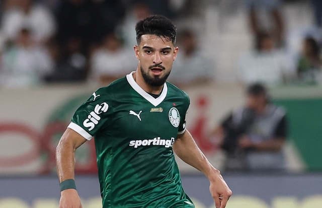 Técnico da Argentina rasga elogios a Flaco López, do Palmeiras: "Ele é ótimo"