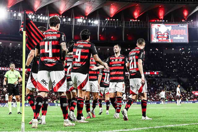 Jornal espanhol exalta goleada do Flamengo pelo Brasileirão: "Domínio retumbante"