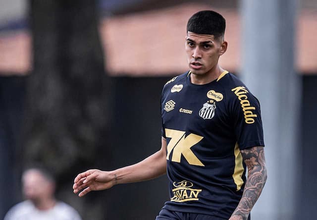 Escalação do Santos: Adonis Frías pode estrear como titular contra o Atlético