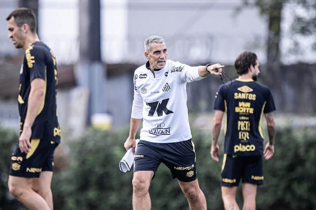 Santos terá dois suspensos e um retorno para clássico pelo Brasileirão