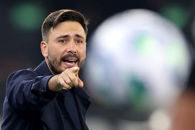 Jornal espanhol detona Davide Ancelotti no Botafogo: "Piora a cada partida"