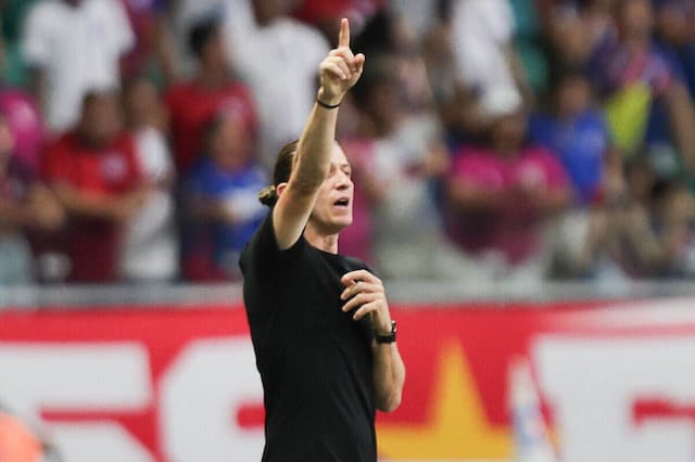 Filipe Luís justifica derrota do Flamengo com expulsão no começo