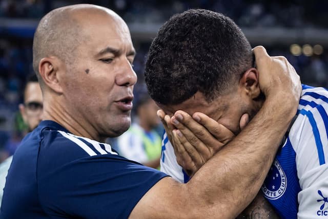 Jardim explica declarações sobre o Brasil e valoriza vitória do Cruzeiro