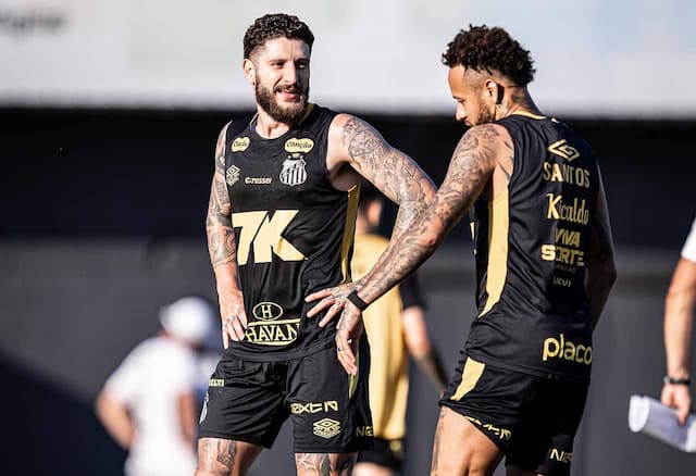 Luan Peres não treina no Santos para cumprir protocolo de concussão