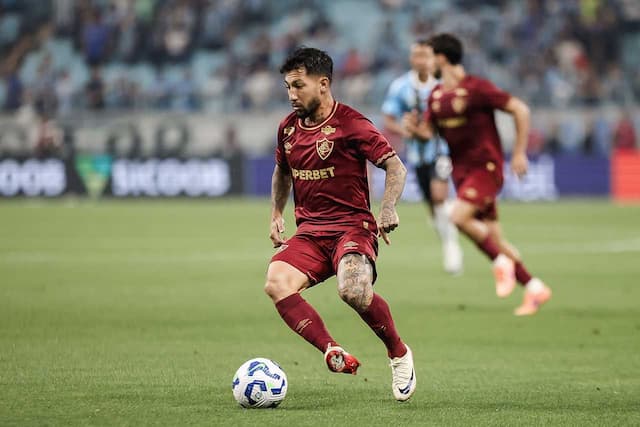 Lucho Acosta exalta fim do jejum de Soteldo: "Muito feliz por ele"