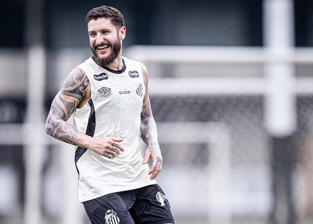 Santos pode ter reforços para encarar o Palmeiras