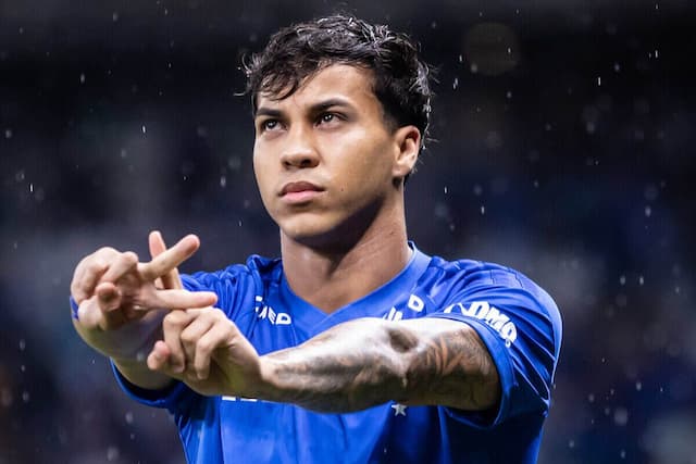Kaio Jorge marca dois e garante vitória do Cruzeiro sobre o América