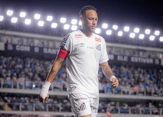 Neymar tem aval e pode iniciar como titular do Santos no mata-mata do Paulistão
