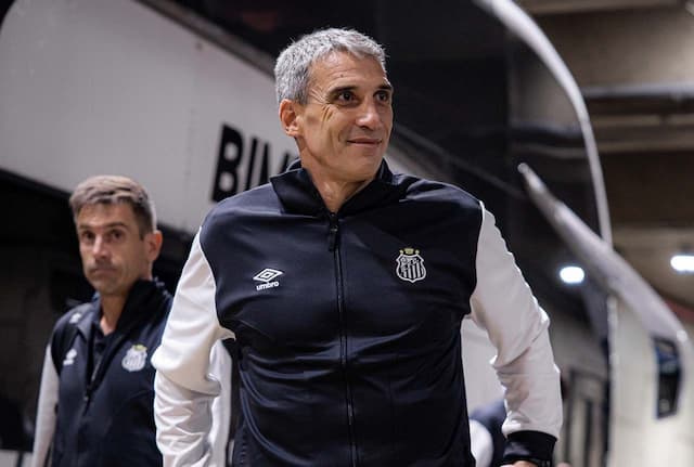 Vojvoda valoriza reação do Santos e comenta ausência de Neymar