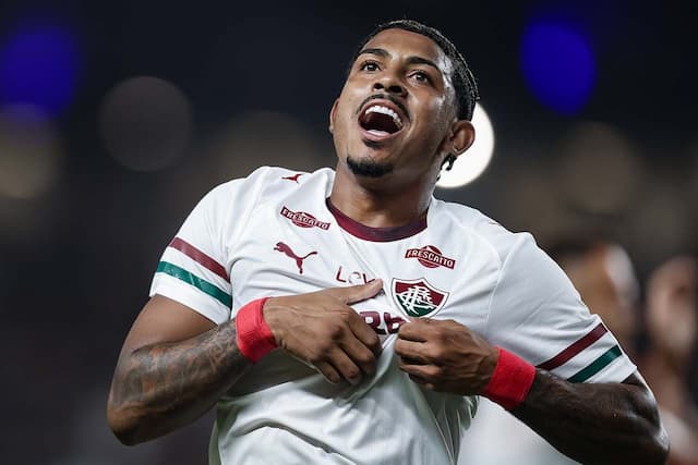 Em noite de estreias, Fluminense vence o Remo no Mangueirão