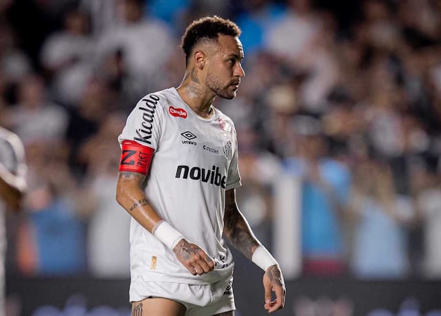 Neymar comenta saída de Vojvoda e cobra atitude no Santos