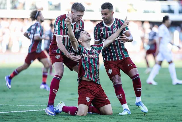 De virada, Fluminense espanta má fase e vence o Santos na Vila Belmiro