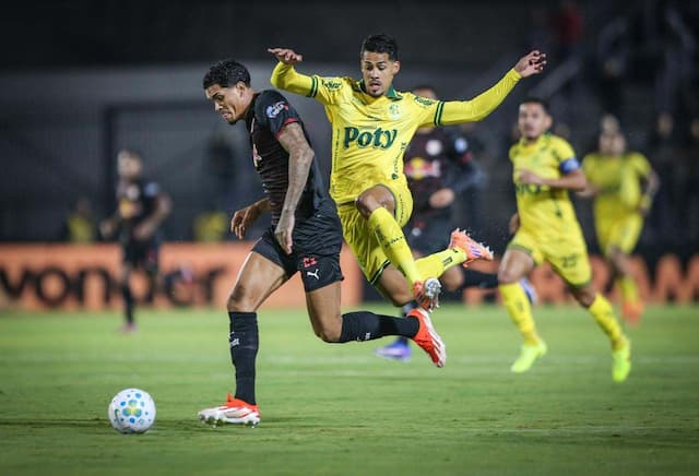 Bragantino e Mirassol empatam em duelo do interior paulista na Copa do Brasil
