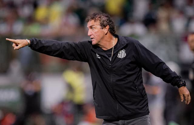 Cuca elogia time do Santos sem Neymar e confirma o camisa 10 no Paraguai