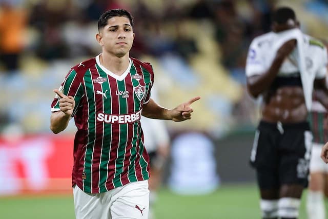 Fluminense leva susto, mas vence Operário-PR e avança na Copa do Brasil
