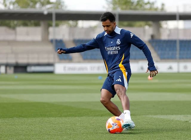 Jornal critica fase de Rodrygo no Real Madrid: "Mundial o tornou um coadjuvante"