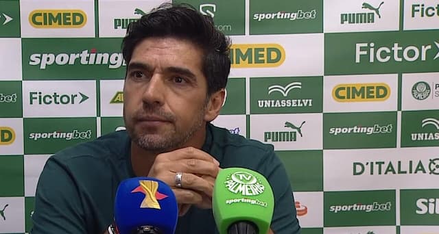 Abel espera que goleada "abra os olhos" de todos no Palmeiras