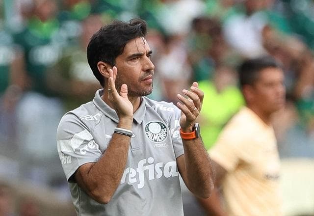 Abel parabeniza São Paulo, mas afirma: "Nos 90 minutos, fomos melhores"