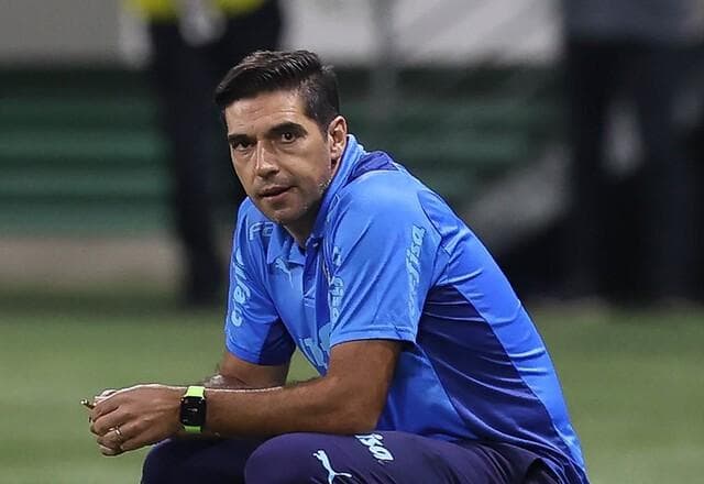 Abel Ferreira alcança 100ª vitória no comando do Palmeiras