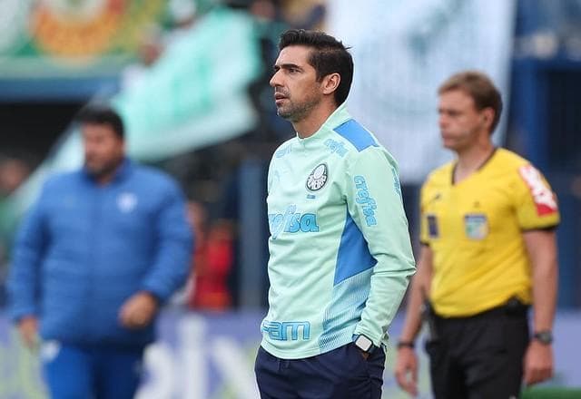 Abel Ferreira, técnico do Palmeiras: "Adversários dão a vida contra nós"