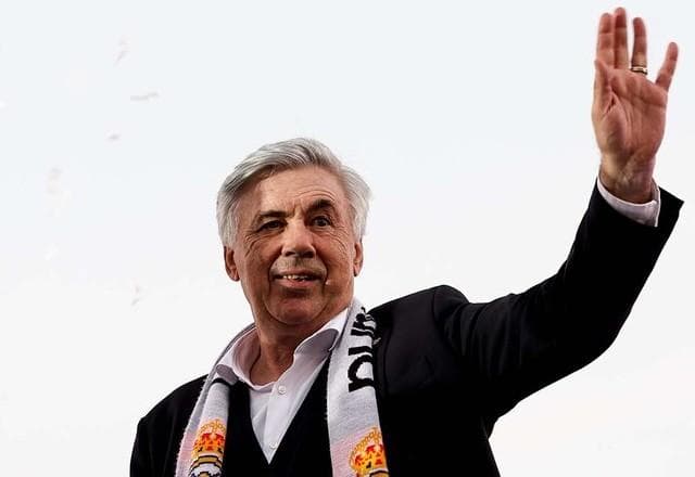 Ancelotti desdenha de Haaland no Manchester City: "Fico com meu plantel"