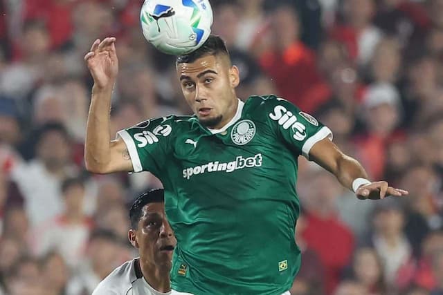 Em reestreia na Libertadores, Andreas Pereira destaca de Abel: "Professor nos preparou"