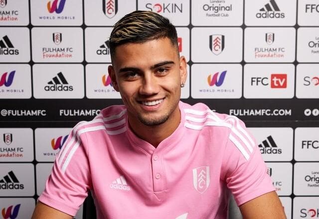 Fulham anuncia contratação do volante Andreas Pereira, ex-jogador do Flamengo