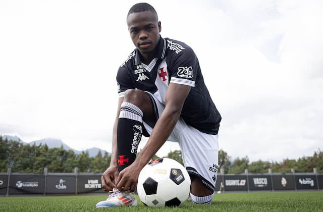 Reforço do Vasco, Gómez fala sobre a escolha pelo número 11