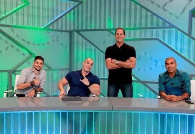 Arena SBT debate Brasileirão e aquece jogos da Libertadores e Champions