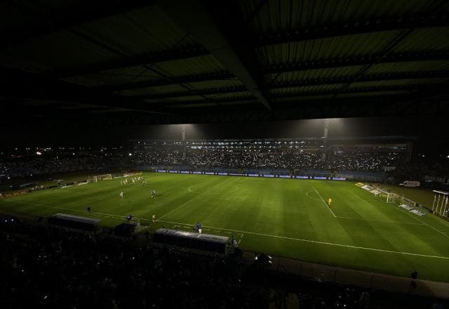 Corinthians empata com o Avaí antes de sequência decisiva