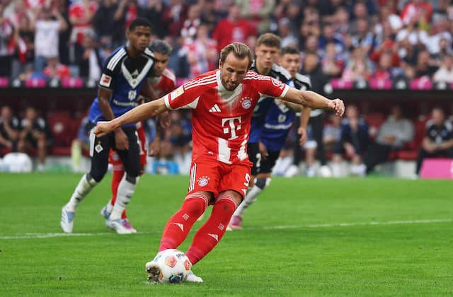 Barcelona tem interesse na contratação de Kane para substituir Lewandowski em 2026