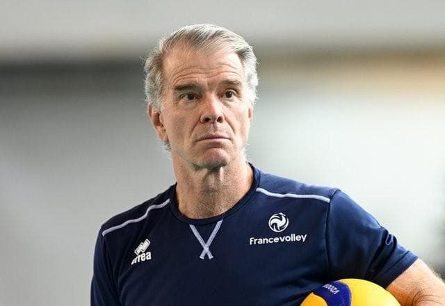 Bernardinho pede demissão da seleção francesa de vôlei