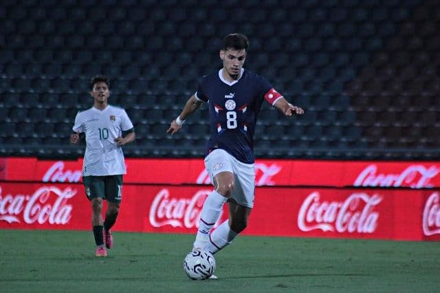 São Paulo anuncia contratação do meia paraguaio Damián Bobadilla