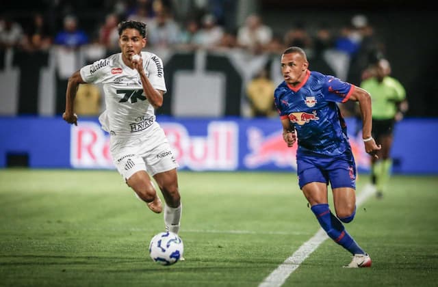 Vojvoda elogia atuação e diz que Santos mereceu vencer o Bragantino