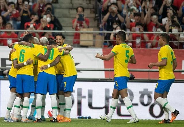 Invicta em 2022, seleção brasileira se mantém na liderança do ranking da Fifa