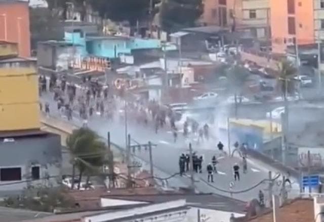 Torcedores de Botafogo e Flamengo entram em conflito antes do clássico