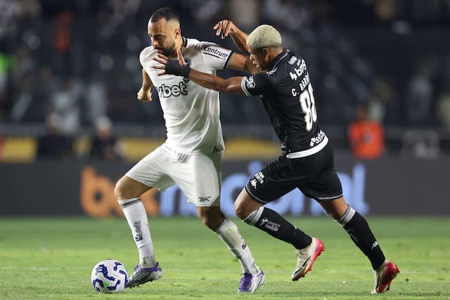 Vasco e Botafogo empatam, e decisão fica para o Nilton Santos