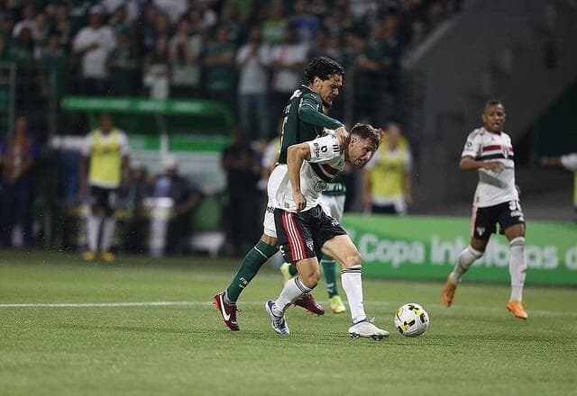 CBF sugere erro de protocolo em Palmeiras x São Paulo pela Copa do Brasil