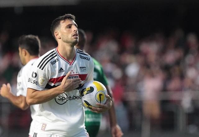 São Paulo acerta compra de Calleri até o fim de 2025