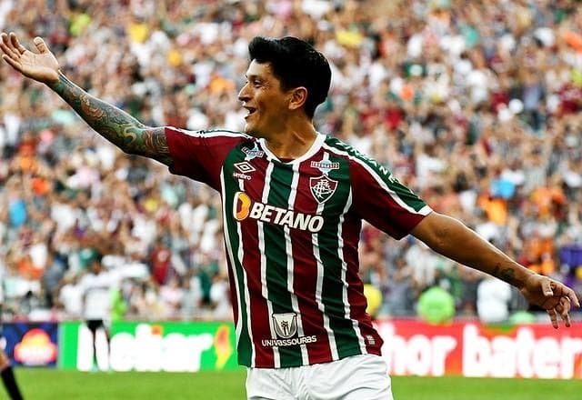 Fluminense vira sobre o São Paulo com hat-trick de Cano