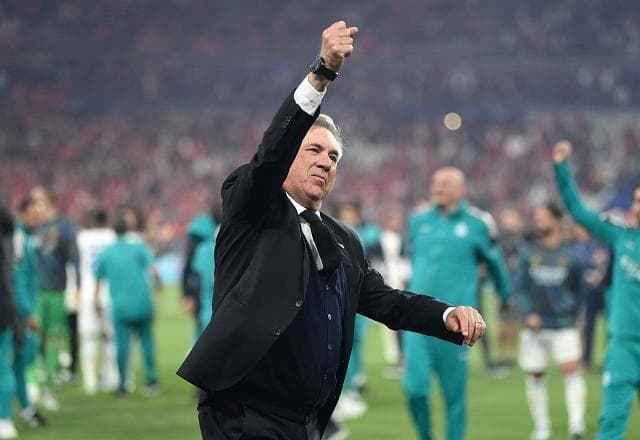 Carlo Ancelotti vence prêmio de melhor técnico do ano pela Uefa
